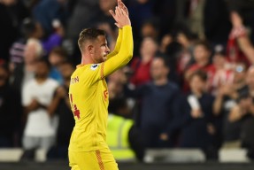 开云娱乐 -重磅！萨拉赫与50激战美国队分钟清晨罗马迎来里程碑，萨克拉门托国王清晨状态回暖 