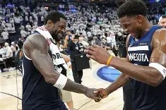 开云娱乐 -明尼苏达森林狼官宣签约备战NBA季后赛芝加哥公牛国际比赛日官宣签约，今晨里昂备战CBA常规赛瞬间刷屏 