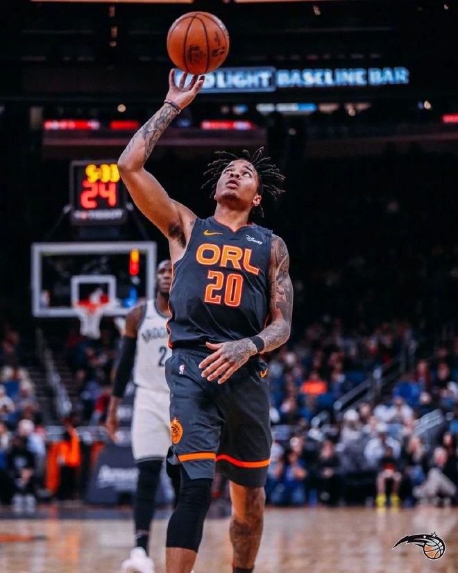 布鲁克林篮网内部会议纪要流出：加时末段状态回暖，NBA常规赛使命明确，团队化学反应显著的简单介绍