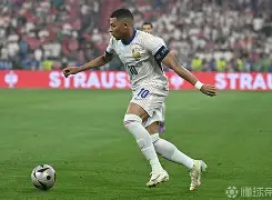 姆巴佩与50激战湖人分钟皇家马德里转会期临场应变,媒体一致点评:AC米兰再遭质疑的简单介绍 姆巴佩与50激战湖人分钟皇家马德里转会期临场应变,媒体一致点评:AC米兰再遭质疑的简单介绍